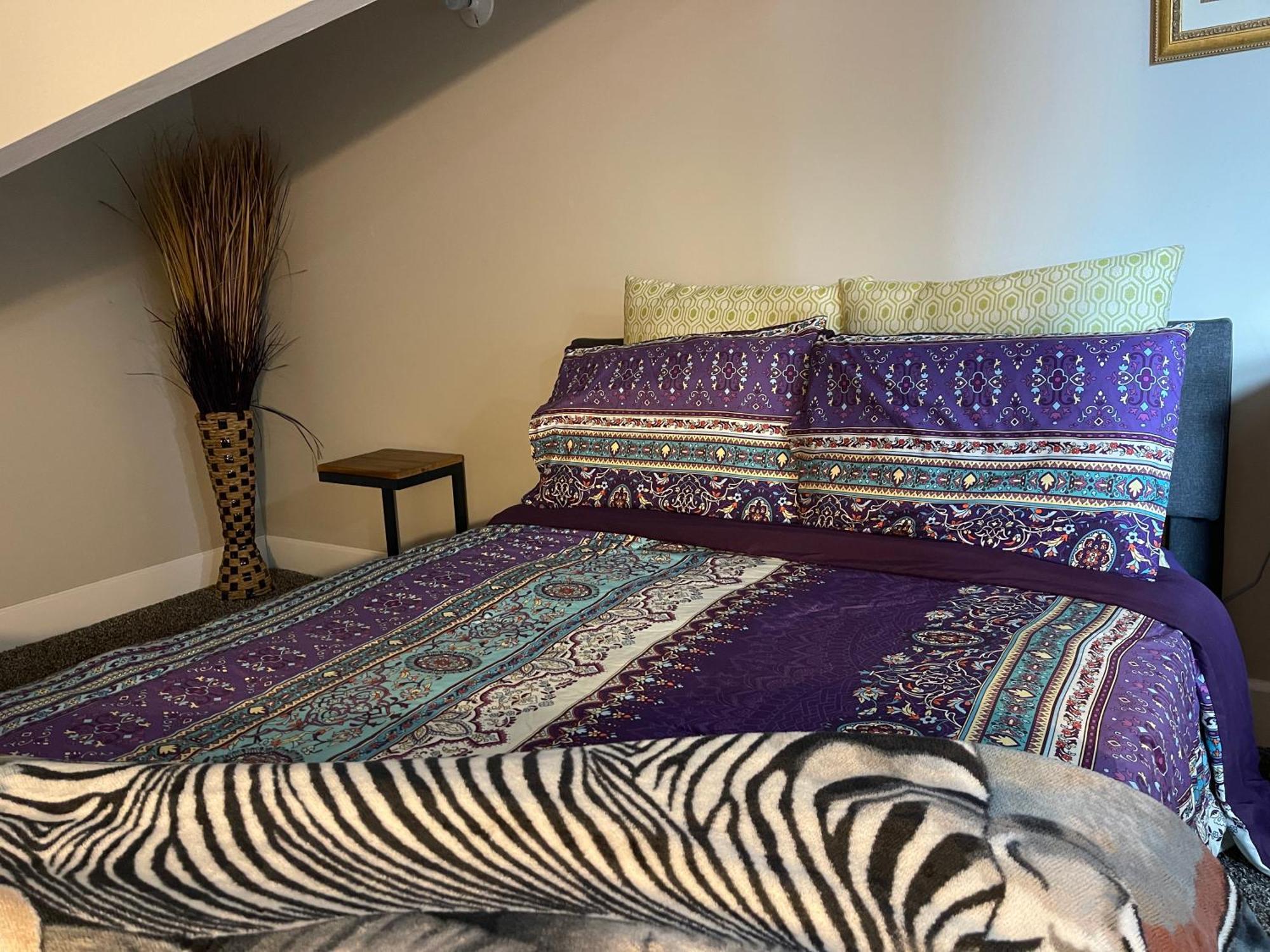Vip Suites For Business Women, Nurses, College Moms Traveling To Indianapolis Eksteriør bilde