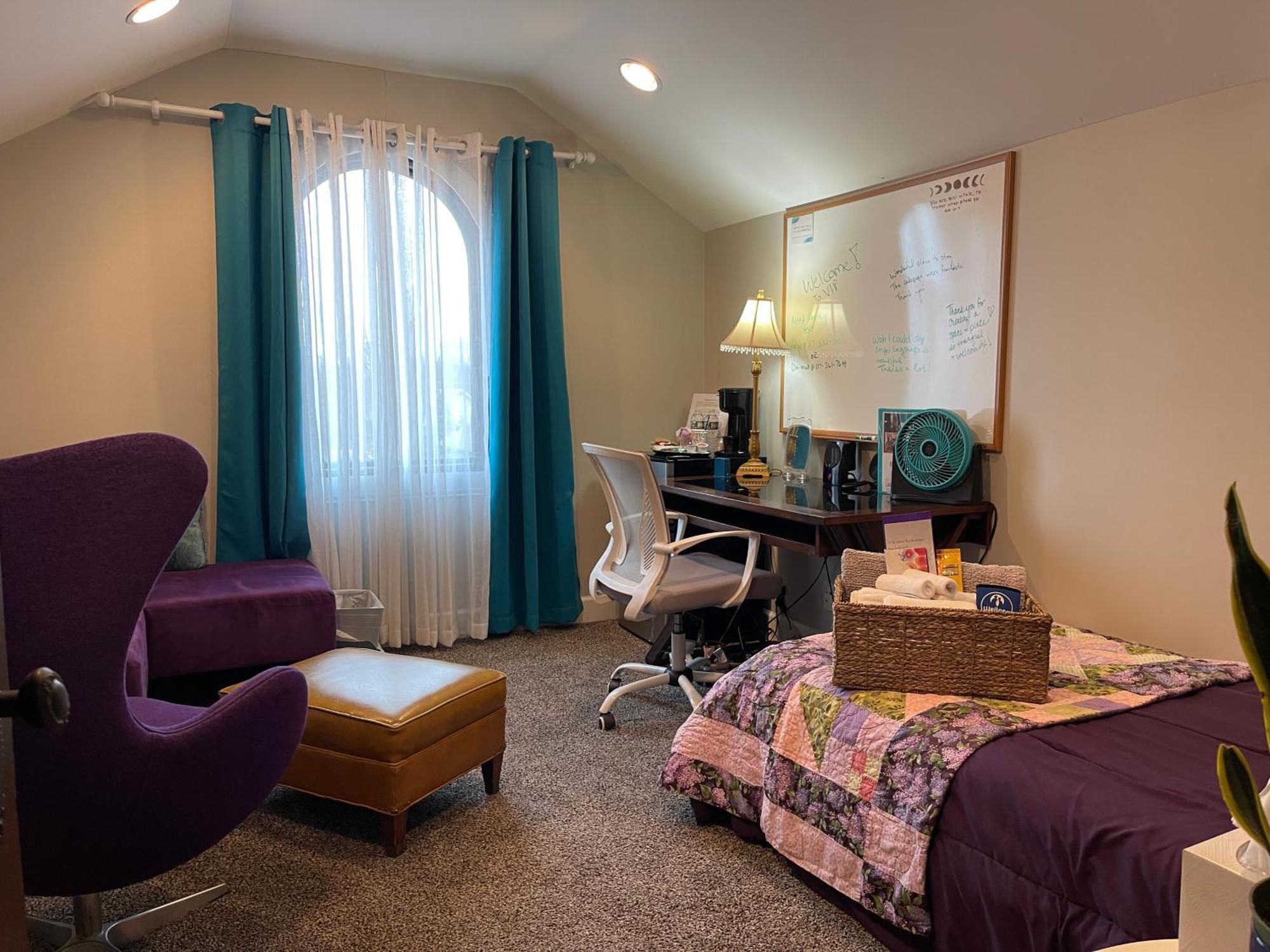 Vip Suites For Business Women, Nurses, College Moms Traveling To Indianapolis Eksteriør bilde
