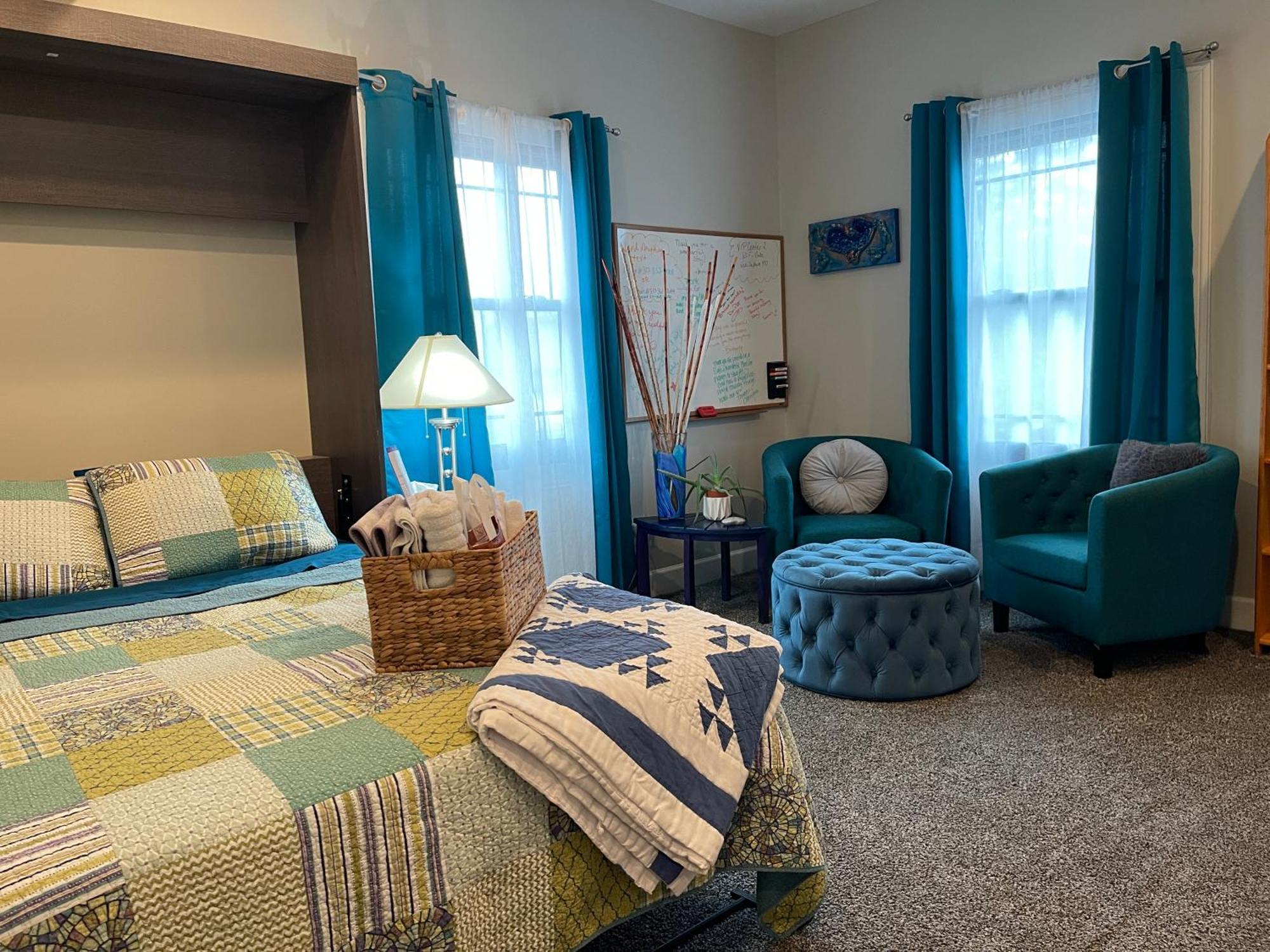 Vip Suites For Business Women, Nurses, College Moms Traveling To Indianapolis Eksteriør bilde