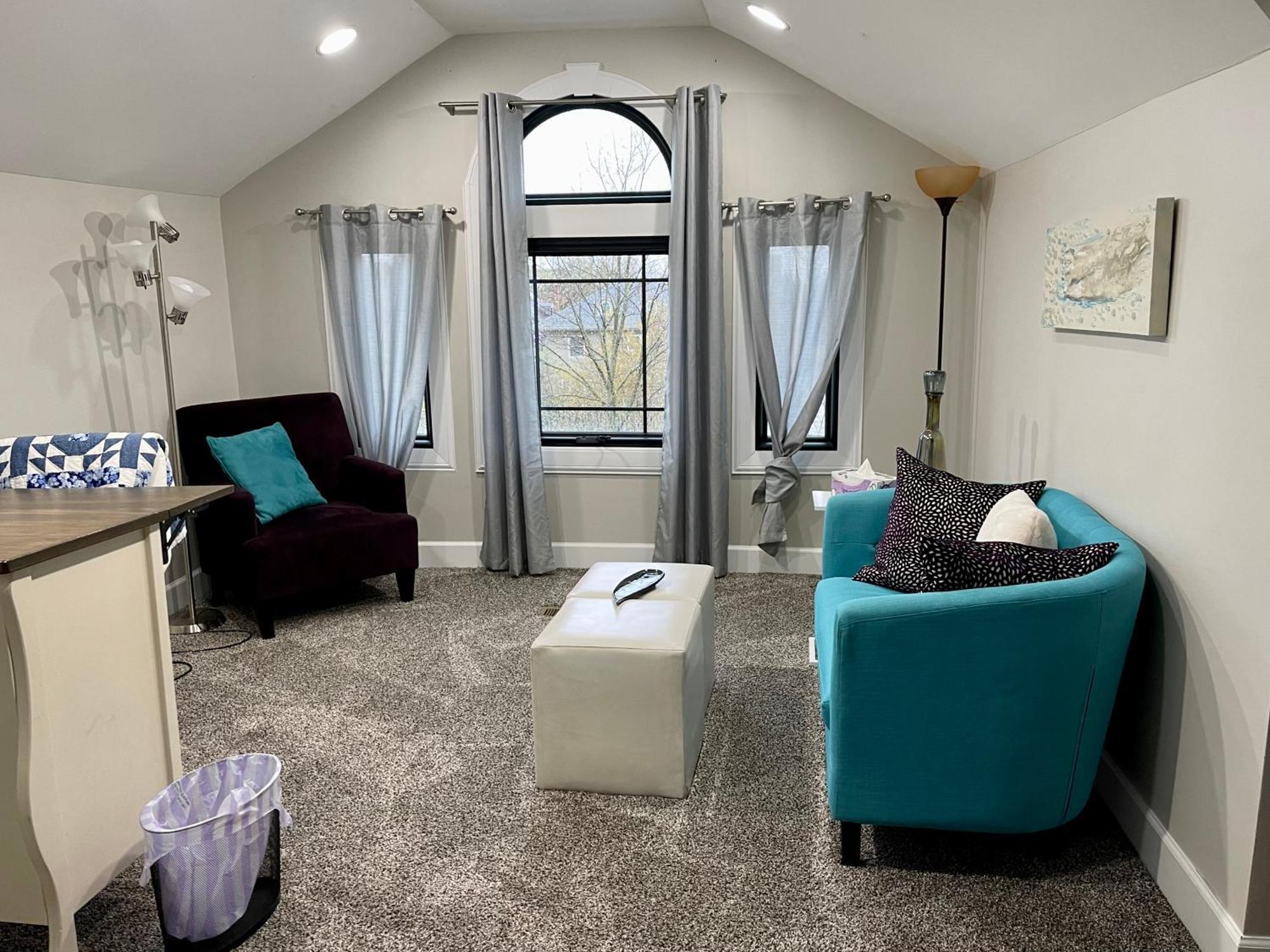 Vip Suites For Business Women, Nurses, College Moms Traveling To Indianapolis Eksteriør bilde