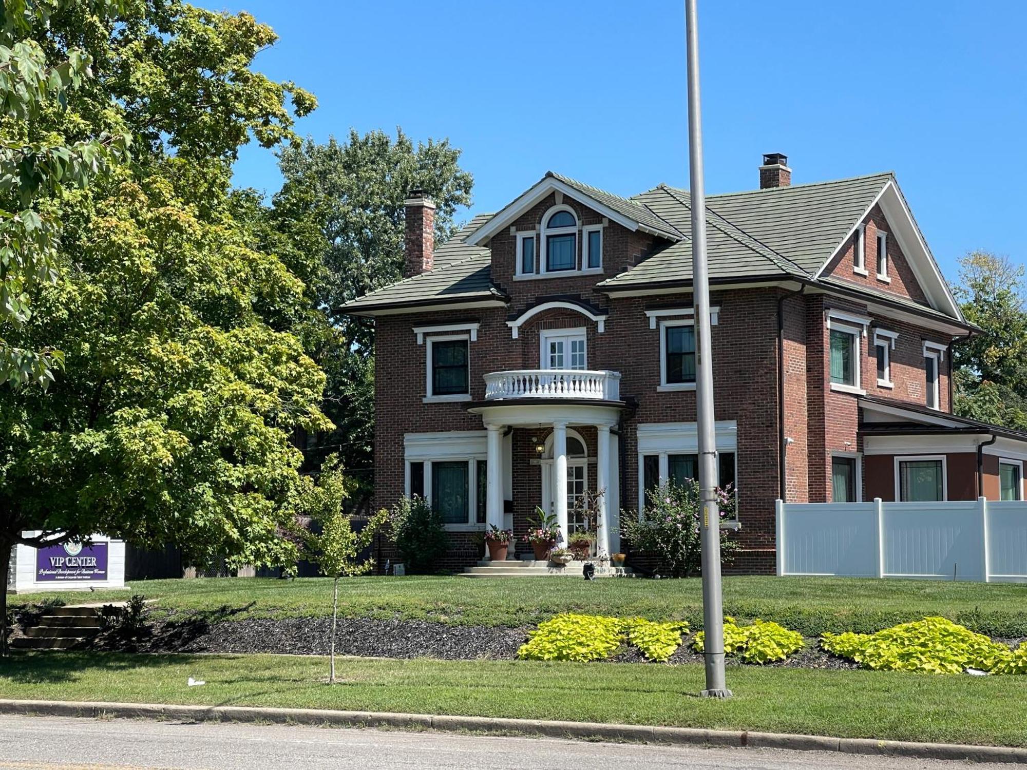 Vip Suites For Business Women, Nurses, College Moms Traveling To Indianapolis Eksteriør bilde
